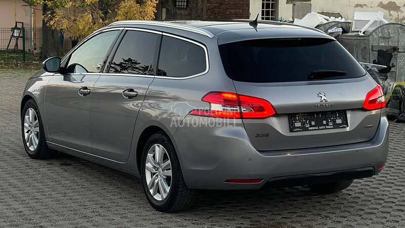 Peugeot 308 1.6HDi/PANO/LED