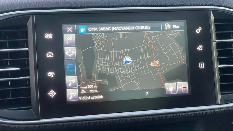 Peugeot 308 1.6HDi/PANO/LED