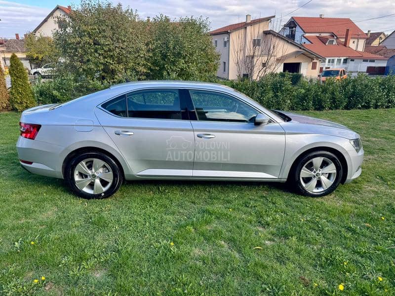 Škoda Superb 1.6 TDI