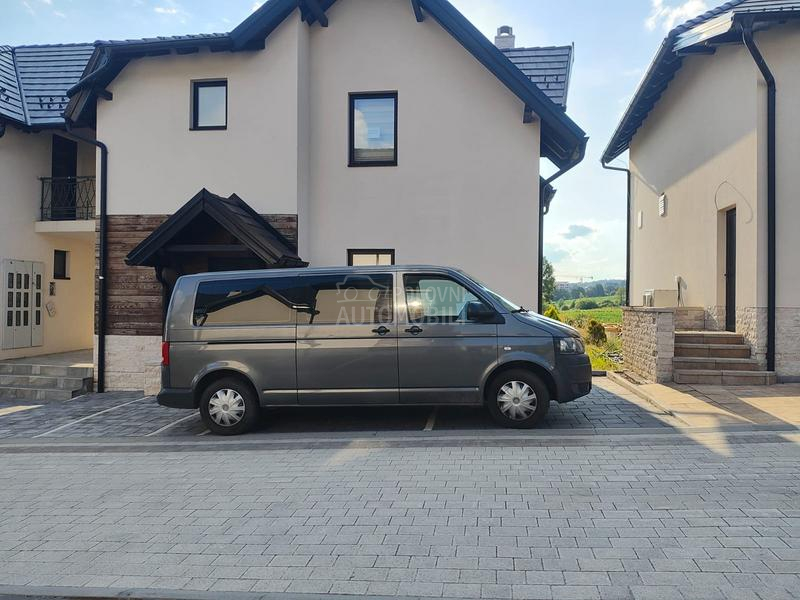 Volkswagen Transporter T5 Caravella