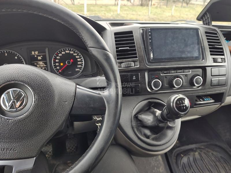 Volkswagen Transporter T5 Caravella