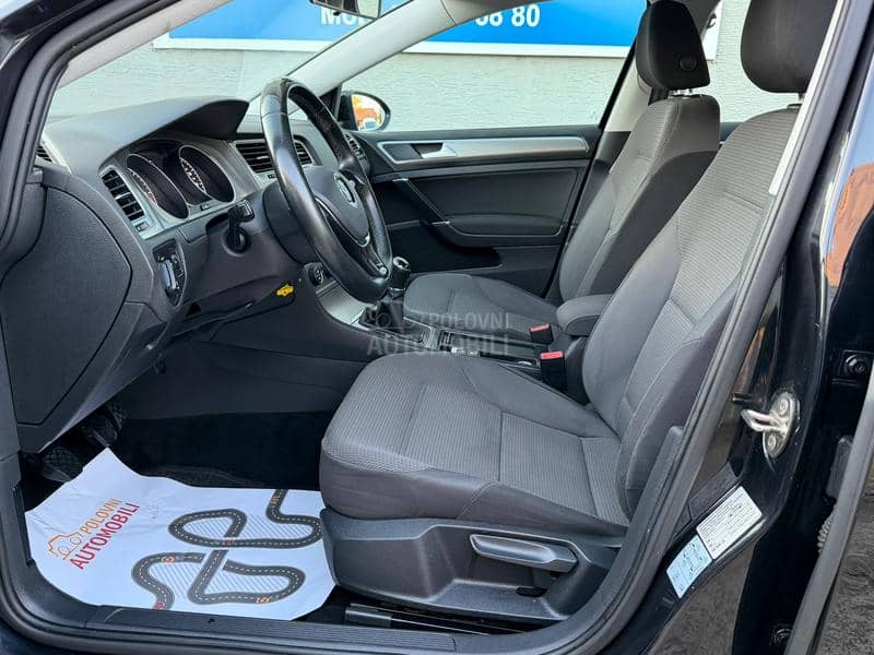 Volkswagen Golf 7 1.6TDI BLUEMOTION