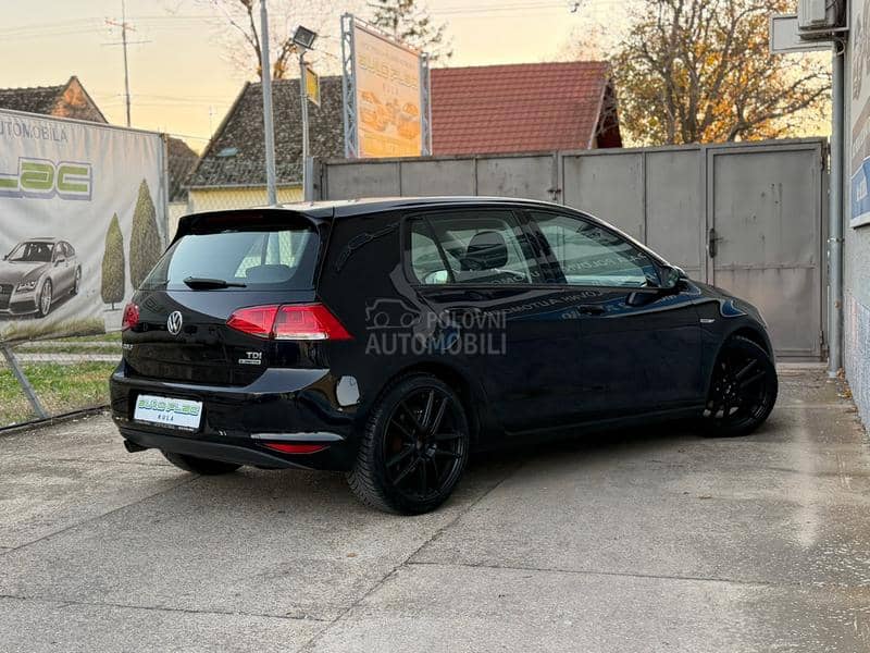 Volkswagen Golf 7 1.6TDI BLUEMOTION