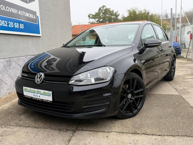 Volkswagen Golf 7 1.6TDI BLUEMOTION