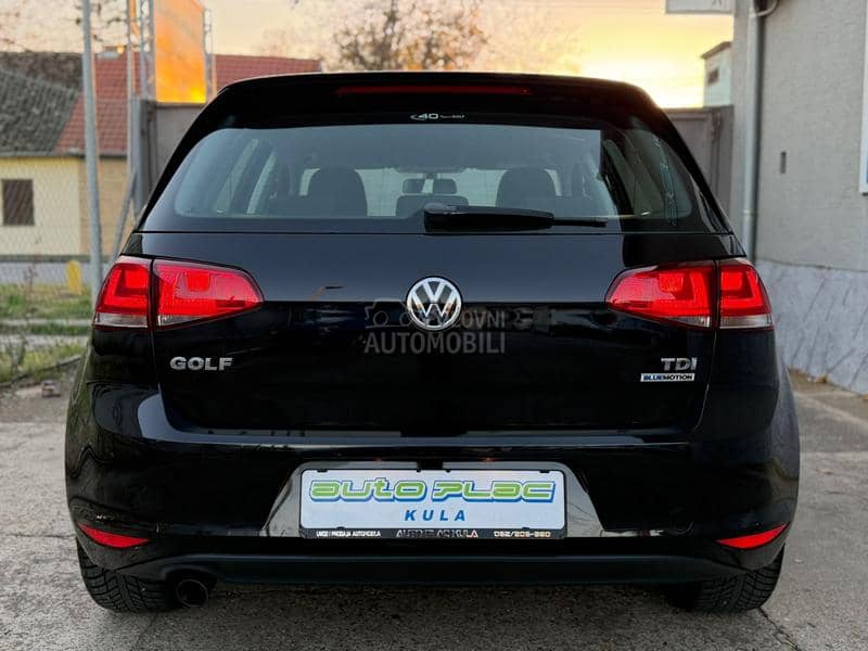 Volkswagen Golf 7 1.6TDI BLUEMOTION
