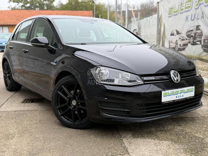Volkswagen Golf 7 1.6TDI BLUEMOTION