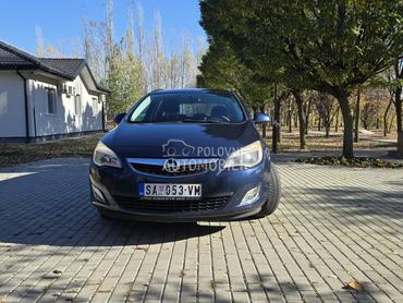 Opel Astra J 1.6