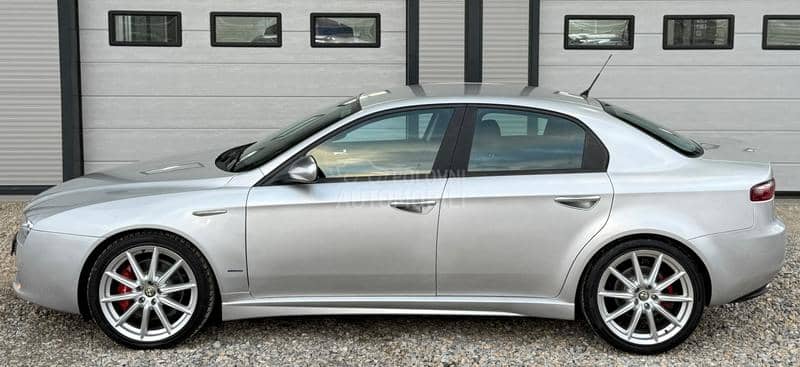 Alfa Romeo 159 2.4 jtdm TI 209hp CH