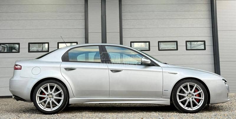 Alfa Romeo 159 2.4 jtdm TI 209hp CH