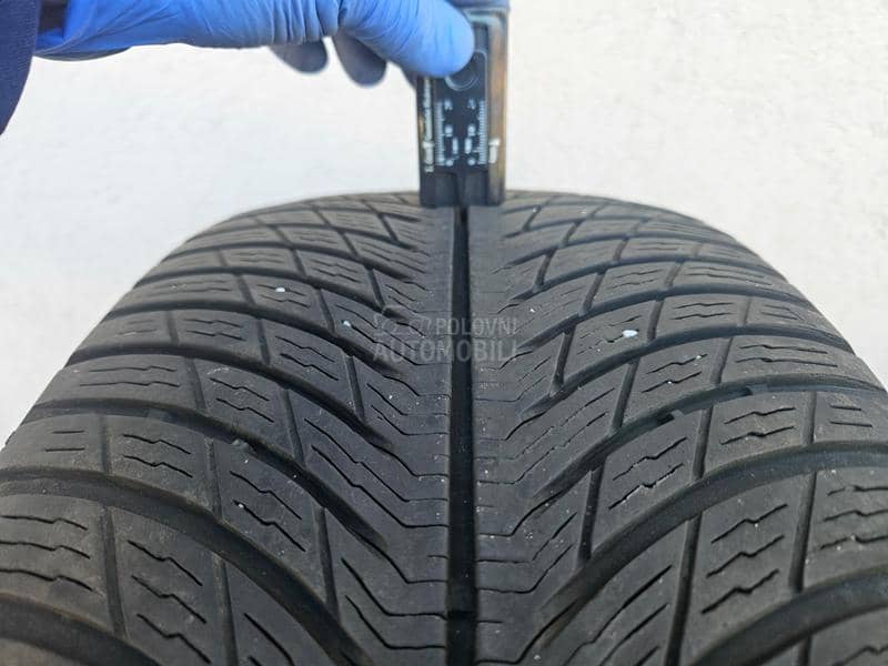 Michelin 255/55 R18 Zimska