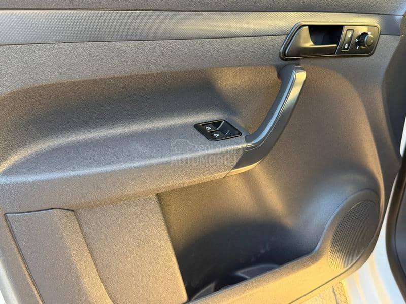 Volkswagen Caddy 1.6TDI BLUEMOTION