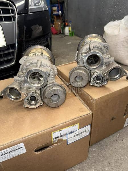 Turbina 06M 145 702P