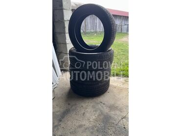 Kumho 215/55 R18 Letnja