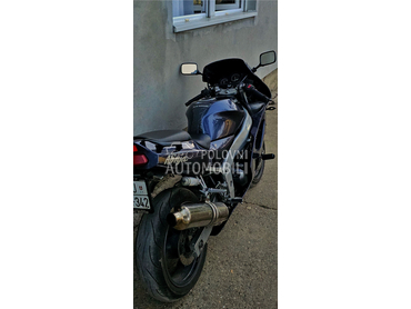 Kawasaki Zx6r VODI SE NA A2