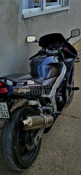 Kawasaki Zx6r VODI SE NA A2