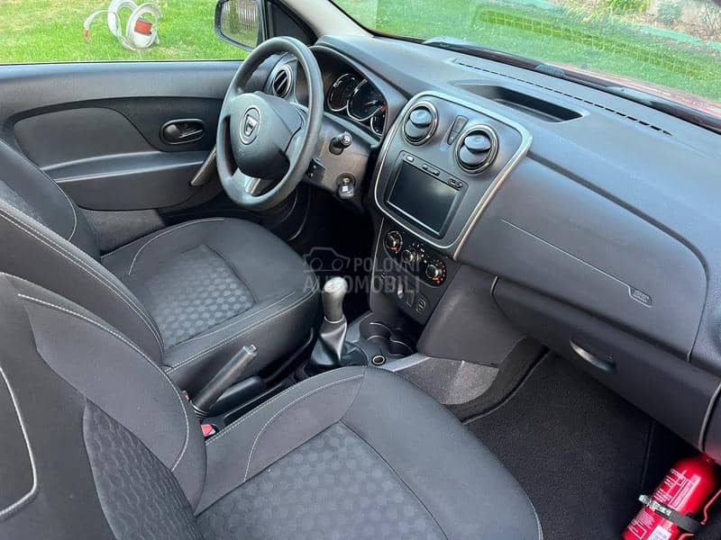 Dacia Sandero 1.2i