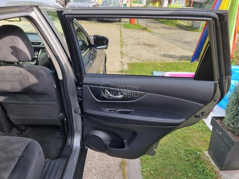 Nissan X-Trail PANO KAMERE