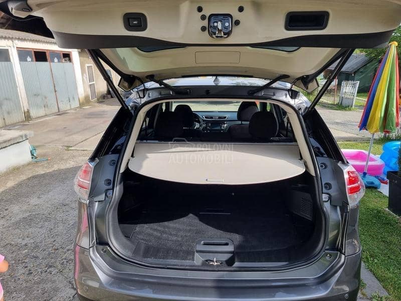 Nissan X-Trail PANO KAMERE