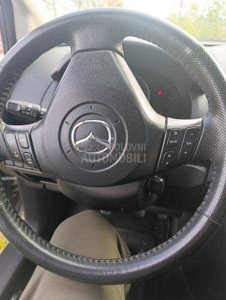 Mazda 5 2.0