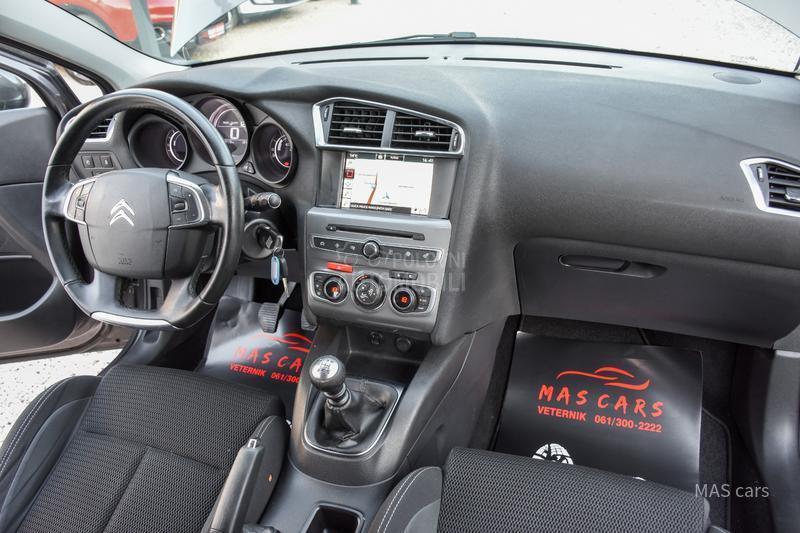 Citroen C4 1.2 i SST CH