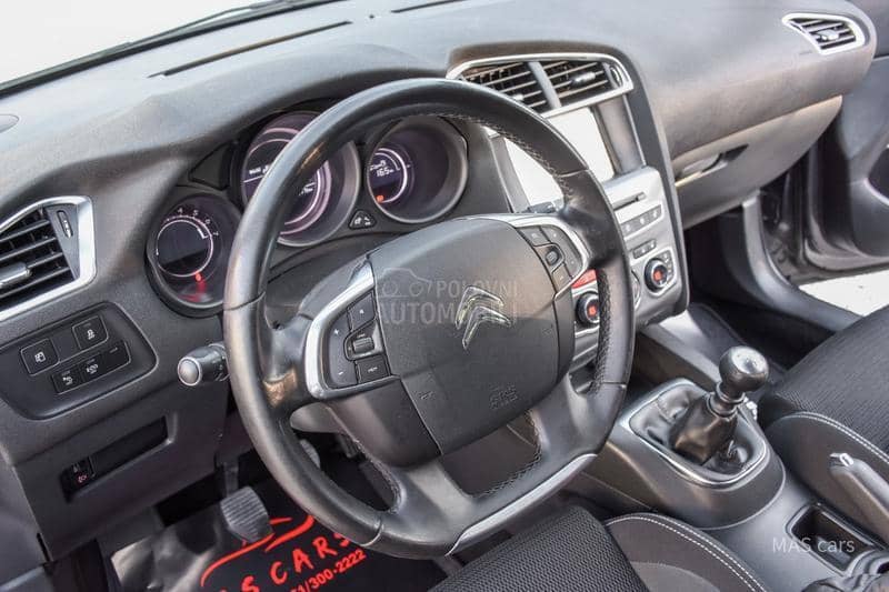 Citroen C4 1.2 i SST CH