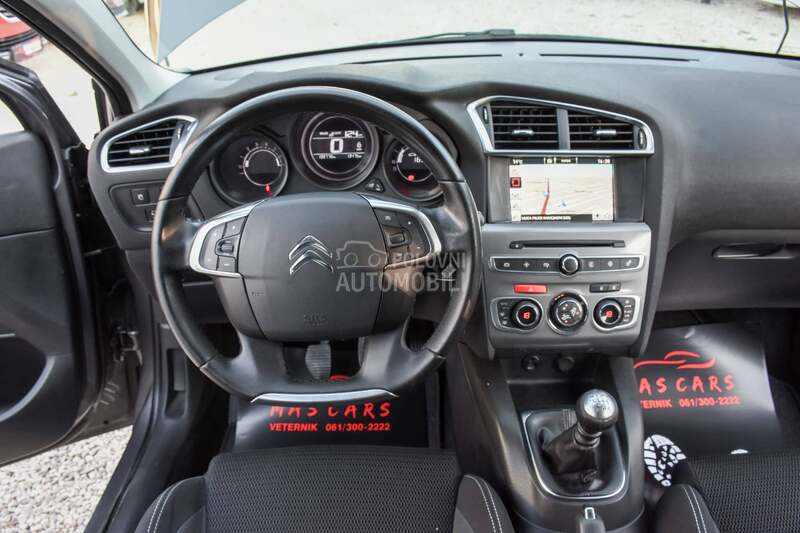 Citroen C4 1.2 i SST CH