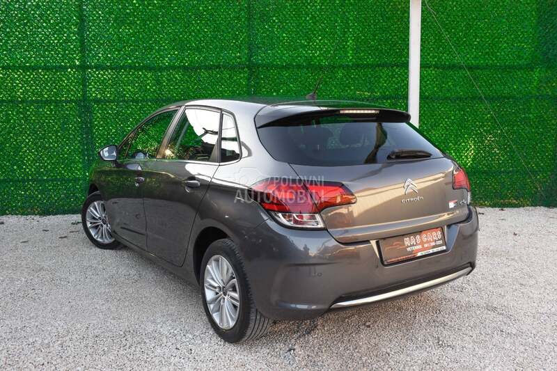 Citroen C4 1.2 i SST CH