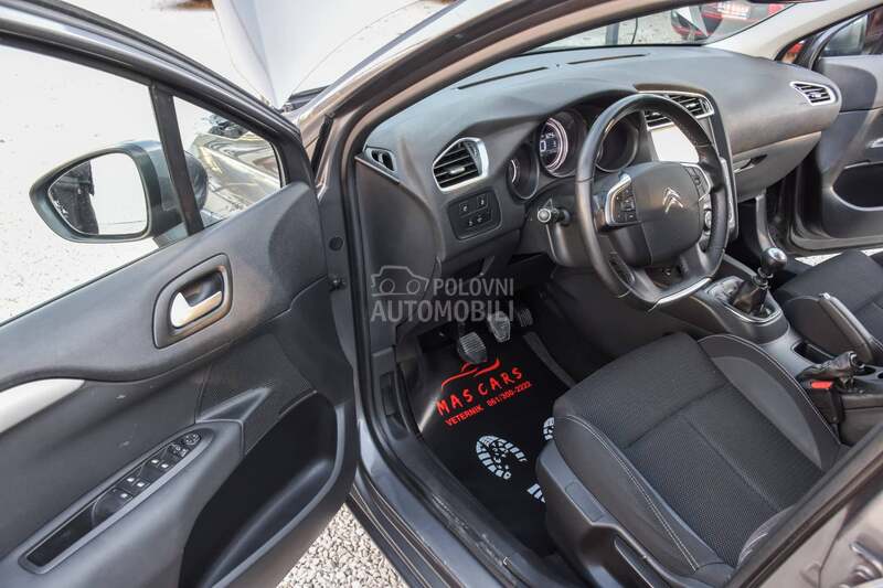 Citroen C4 1.2 i SST CH