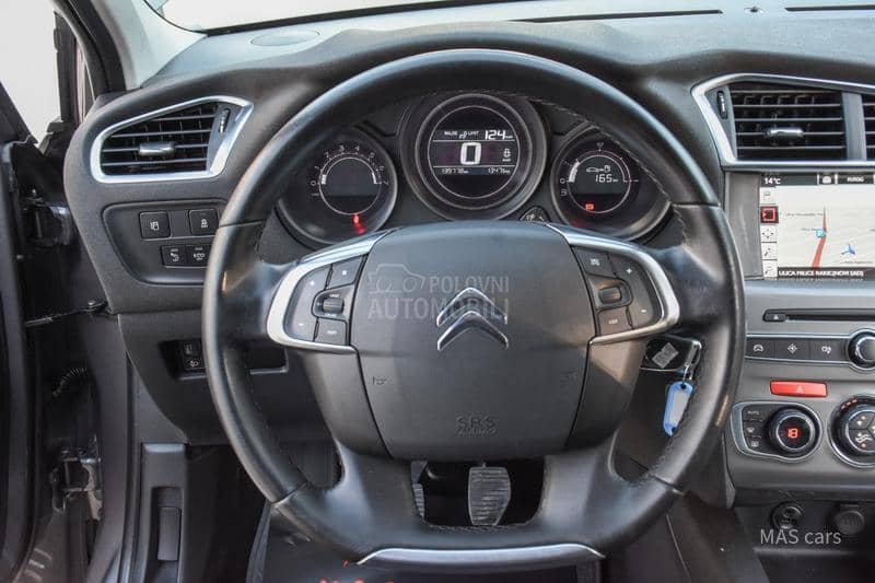 Citroen C4 1.2 i SST CH