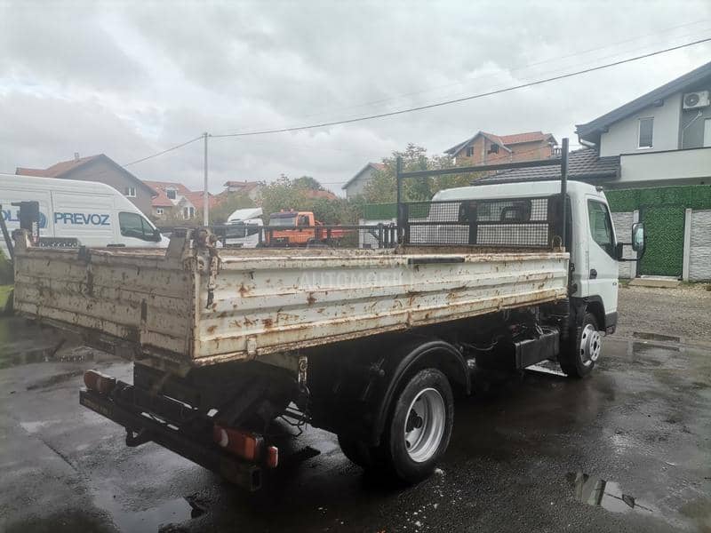 Mitsubishi fuso kiper