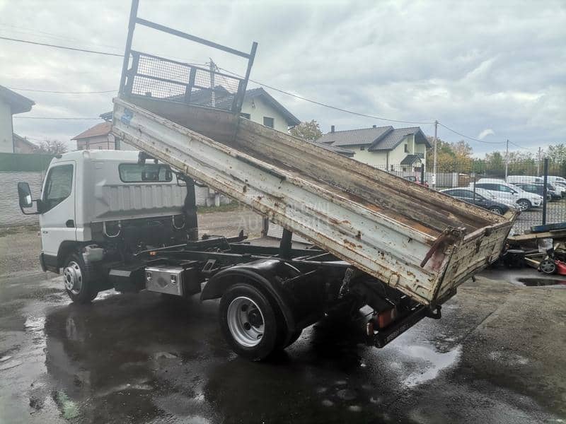 Mitsubishi fuso kiper