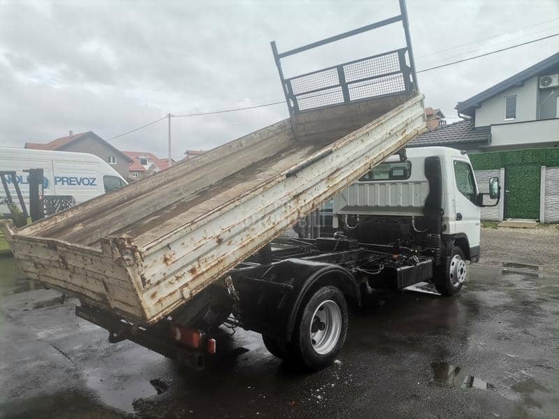 Mitsubishi fuso kiper
