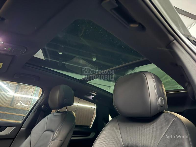 Porsche Cayenne E-Hybrid Pano