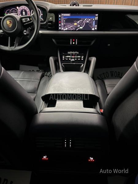 Porsche Cayenne E-Hybrid Pano