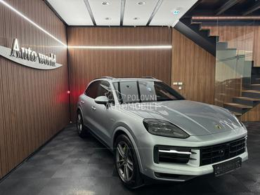 Porsche Cayenne E-Hybrid Pano