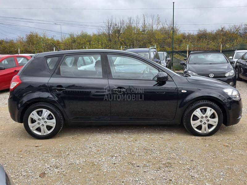 Kia cee`d 1.6 CRDI