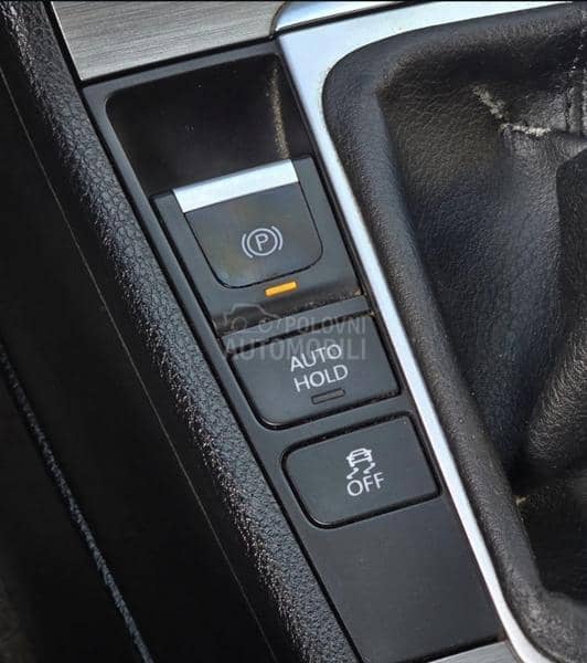 Volkswagen Passat B7 2.0 tdi