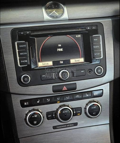 Volkswagen Passat B7 2.0 tdi