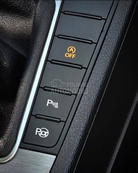 Volkswagen Passat B7 2.0 tdi