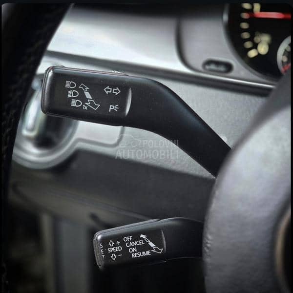 Volkswagen Passat B7 2.0 tdi