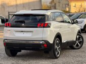 Peugeot 3008 1.5 HDI ALLURE PANO