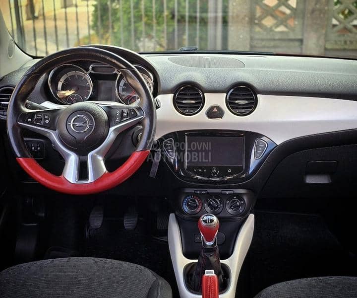 Opel Adam 1.2b