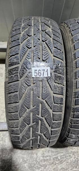 Taurus 185/60 R15 Zimska