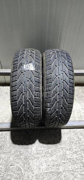 Taurus 185/60 R15 Zimska