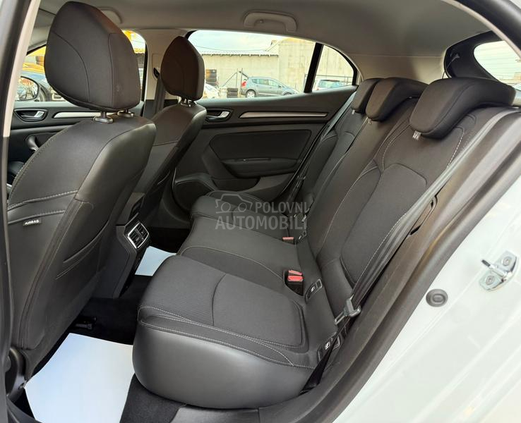 Renault Megane 1.5 DCI AUTOM/NAVl