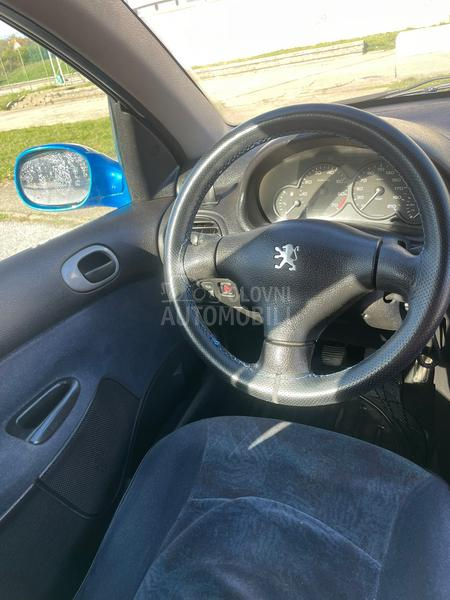 Peugeot 206 