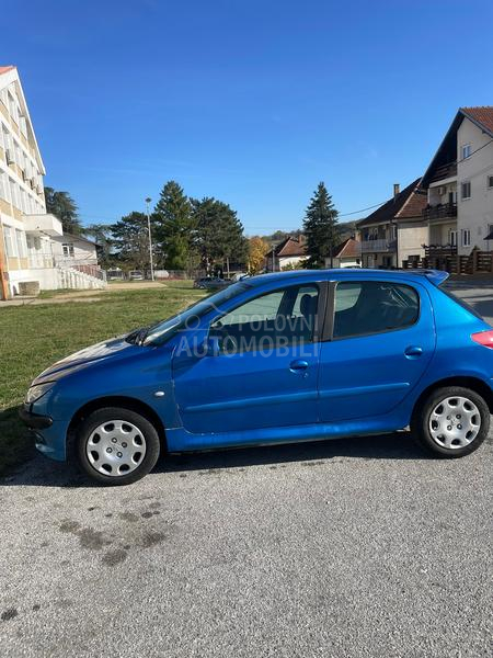 Peugeot 206 