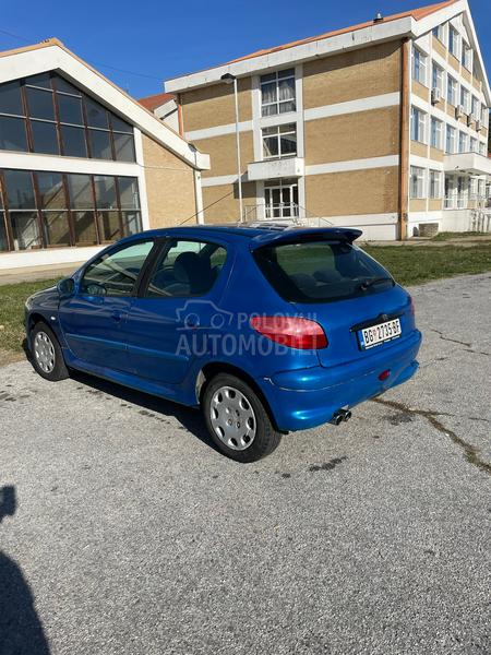 Peugeot 206 