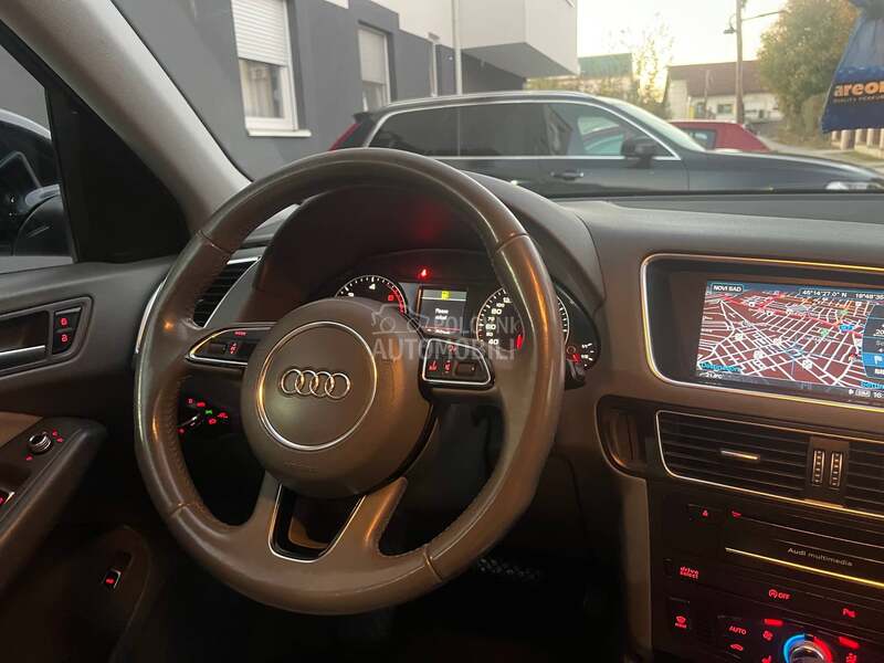 Audi Q5 2.0 S-LINE QUATTRO