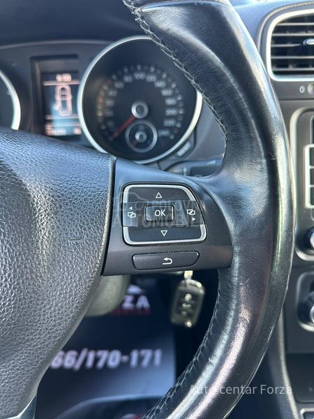 Volkswagen Golf 6 4 motion / NOV
